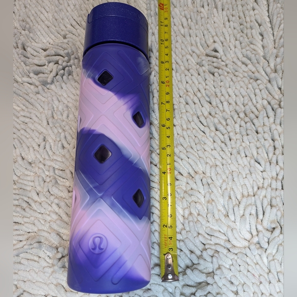 Lululemon Pure Focus purple Glass Water Bottle - Picture 2 of 5